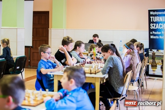 Zdjęcie w galerii na portalu naszraciborz.pl: XVII Międzynarodowy Turniej Szachowy o Puchar Prezydenta Miasta Racibórz wiadomości z regionu
