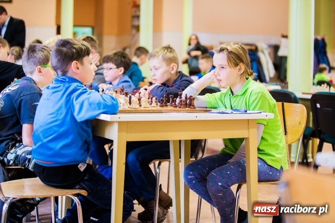 Zdjęcie w galerii na portalu naszraciborz.pl: XVII Międzynarodowy Turniej Szachowy o Puchar Prezydenta Miasta Racibórz wiadomości z regionu