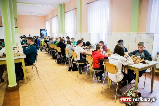 Zdjęcie w galerii na portalu naszraciborz.pl: XVII Międzynarodowy Turniej Szachowy o Puchar Prezydenta Miasta Racibórz wiadomości z regionu