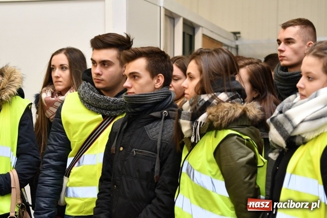 Zdjęcie w galerii na portalu naszraciborz.pl: W Eko-Oknach rozpoczął się cykl spotkań z młodzieżą wiadomości z regionu
