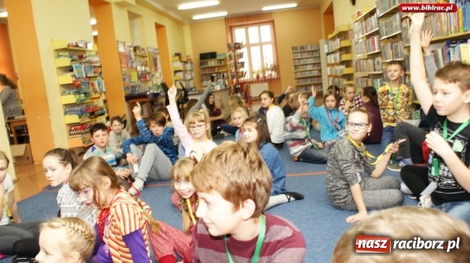 Zdjęcie w galerii na portalu naszraciborz.pl: Ferie z biblioteką: Baśniowy Świat Walta Disneya  wiadomości z regionu