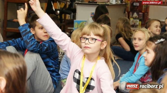 Zdjęcie w galerii na portalu naszraciborz.pl: Ferie z biblioteką: Baśniowy Świat Walta Disneya  wiadomości z regionu