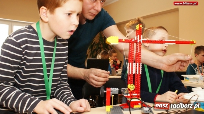 Zdjęcie w galerii na portalu naszraciborz.pl: Ferie z biblioteką: Baśniowy Świat Walta Disneya  wiadomości z regionu