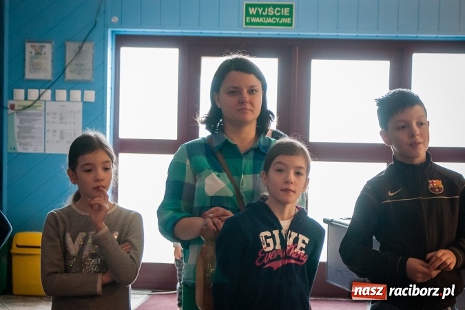 Zdjęcie w galerii na portalu naszraciborz.pl: Zima w Mieście 2017: Prawie 40 zawodników grało w kręgle przy Zamkowej wiadomości z regionu