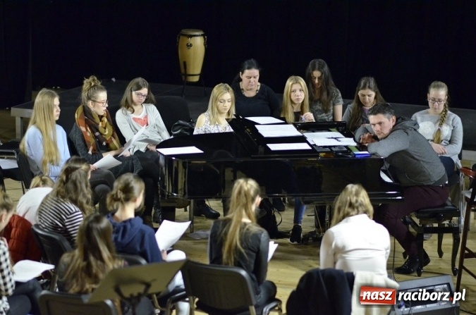 Zdjęcie w galerii na portalu naszraciborz.pl: Muzyka, plastyka i taniec, czyli feryjne warsztaty w RCK wiadomości z regionu