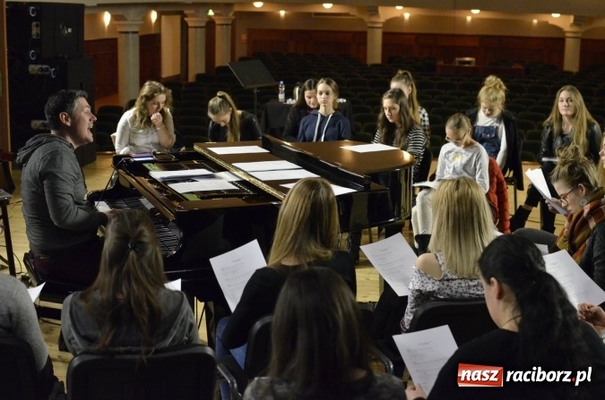 Zdjęcie w galerii na portalu naszraciborz.pl: Muzyka, plastyka i taniec, czyli feryjne warsztaty w RCK wiadomości z regionu