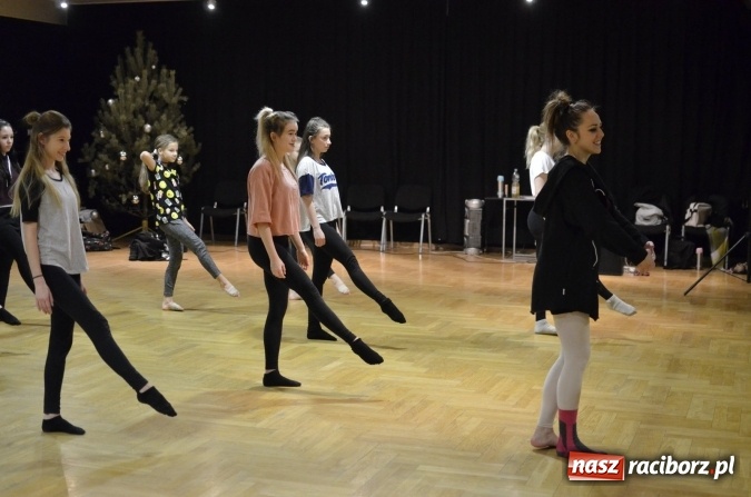 Zdjęcie w galerii na portalu naszraciborz.pl: Muzyka, plastyka i taniec, czyli feryjne warsztaty w RCK wiadomości z regionu