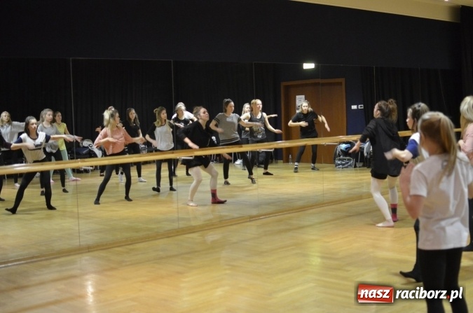 Zdjęcie w galerii na portalu naszraciborz.pl: Muzyka, plastyka i taniec, czyli feryjne warsztaty w RCK wiadomości z regionu