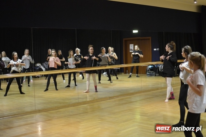 Zdjęcie w galerii na portalu naszraciborz.pl: Muzyka, plastyka i taniec, czyli feryjne warsztaty w RCK wiadomości z regionu