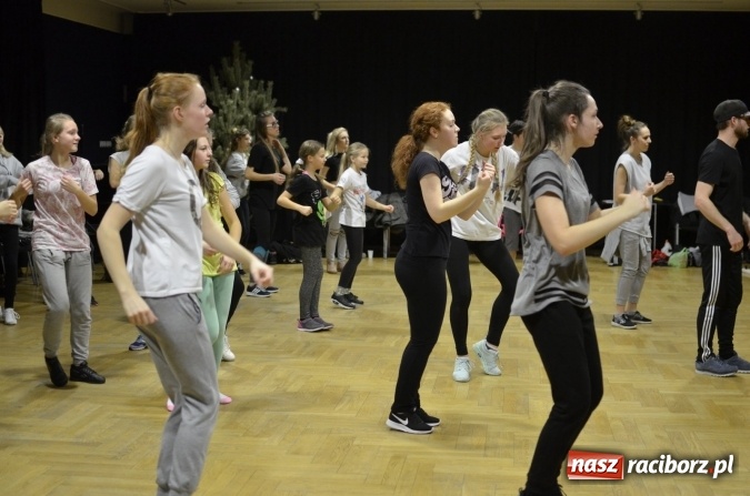 Zdjęcie w galerii na portalu naszraciborz.pl: Muzyka, plastyka i taniec, czyli feryjne warsztaty w RCK wiadomości z regionu