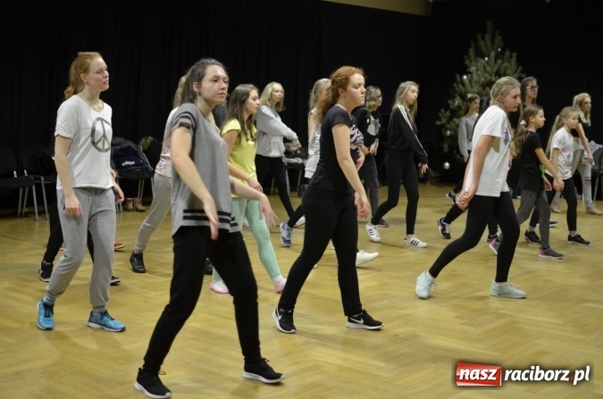 Zdjęcie w galerii na portalu naszraciborz.pl: Muzyka, plastyka i taniec, czyli feryjne warsztaty w RCK wiadomości z regionu