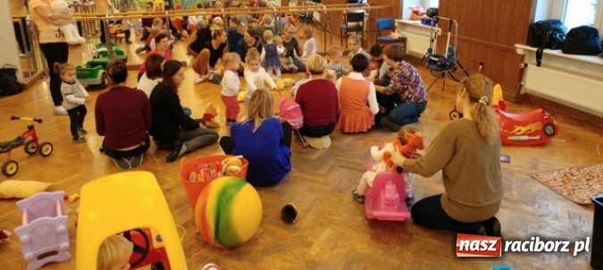 Zdjęcie w galerii na portalu naszraciborz.pl: Fiku-miku: po zabawach czas na przerwę zimową FOTO wiadomości z regionu
