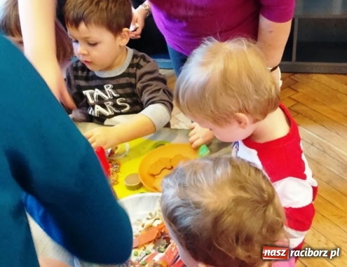 Zdjęcie w galerii na portalu naszraciborz.pl: Fiku-miku: po zabawach czas na przerwę zimową FOTO wiadomości z regionu