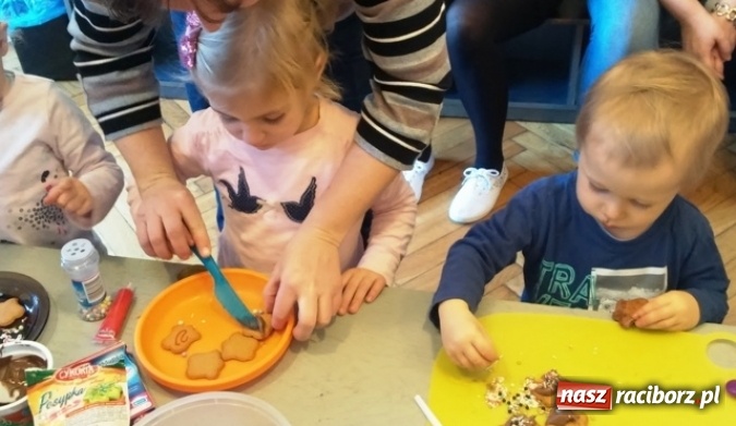 Zdjęcie w galerii na portalu naszraciborz.pl: Fiku-miku: po zabawach czas na przerwę zimową FOTO wiadomości z regionu