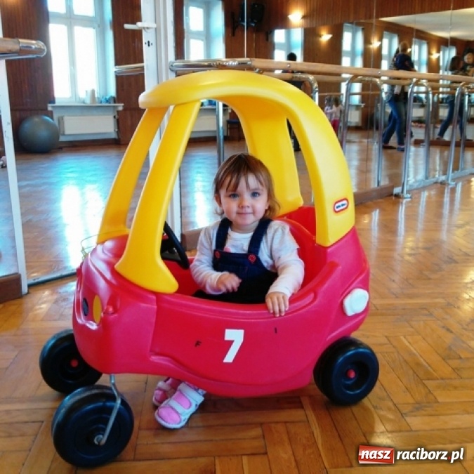 Zdjęcie w galerii na portalu naszraciborz.pl: Fiku-miku: po zabawach czas na przerwę zimową FOTO wiadomości z regionu