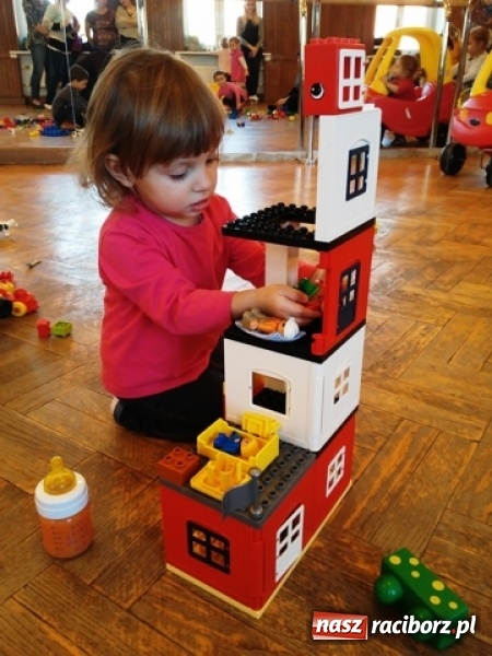 Zdjęcie w galerii na portalu naszraciborz.pl: Fiku-miku: po zabawach czas na przerwę zimową FOTO wiadomości z regionu