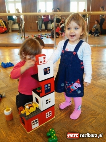 Zdjęcie w galerii na portalu naszraciborz.pl: Fiku-miku: po zabawach czas na przerwę zimową FOTO wiadomości z regionu