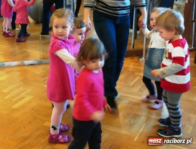 Zdjęcie w galerii na portalu naszraciborz.pl: Fiku-miku: po zabawach czas na przerwę zimową FOTO wiadomości z regionu