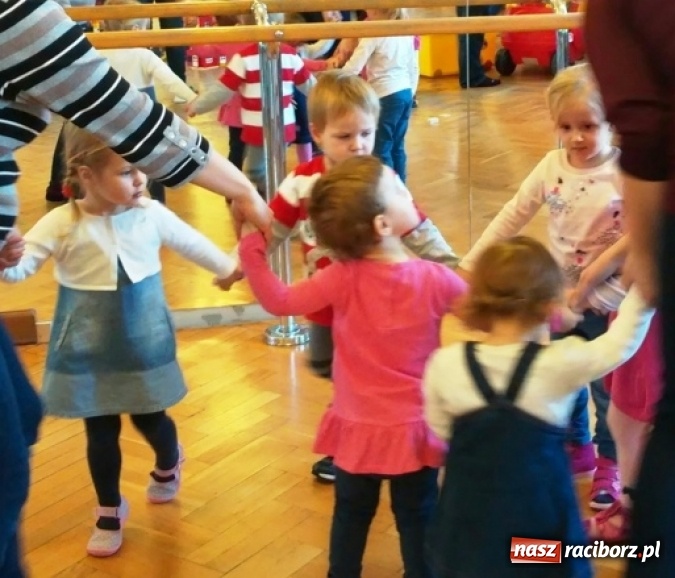 Zdjęcie w galerii na portalu naszraciborz.pl: Fiku-miku: po zabawach czas na przerwę zimową FOTO wiadomości z regionu