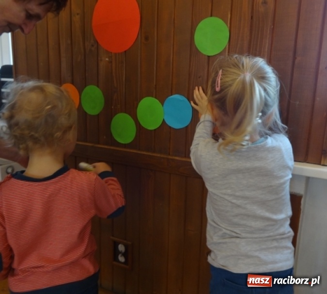 Zdjęcie w galerii na portalu naszraciborz.pl: Fiku-miku: po zabawach czas na przerwę zimową FOTO wiadomości z regionu