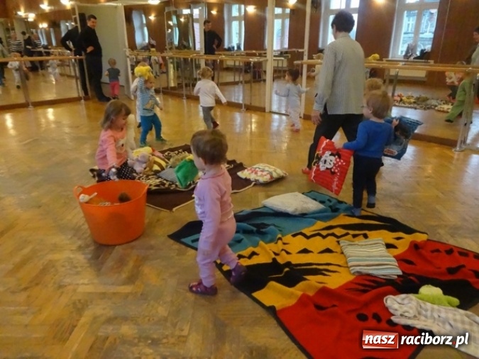 Zdjęcie w galerii na portalu naszraciborz.pl: Fiku-miku: po zabawach czas na przerwę zimową FOTO wiadomości z regionu