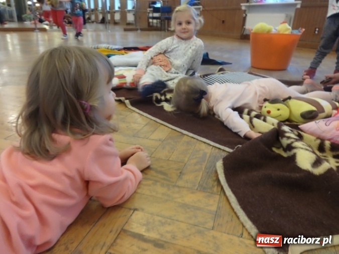 Zdjęcie w galerii na portalu naszraciborz.pl: Fiku-miku: po zabawach czas na przerwę zimową FOTO wiadomości z regionu