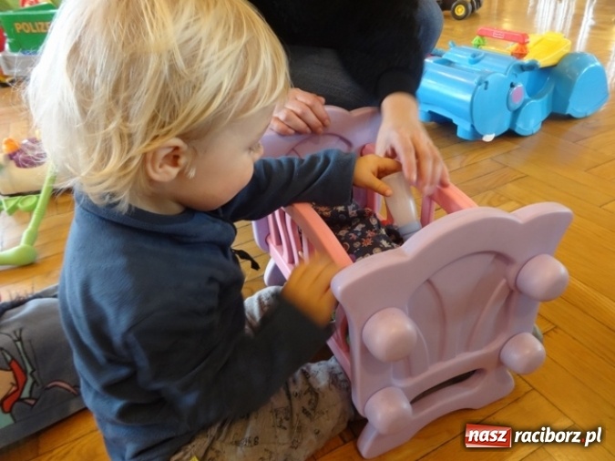 Zdjęcie w galerii na portalu naszraciborz.pl: Fiku-miku: po zabawach czas na przerwę zimową FOTO wiadomości z regionu