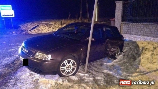 Zdjęcie w galerii na portalu naszraciborz.pl: Zderzenie audi i hyundaia na trasie Kornice - Pietrowice Wielkie wiadomości z regionu