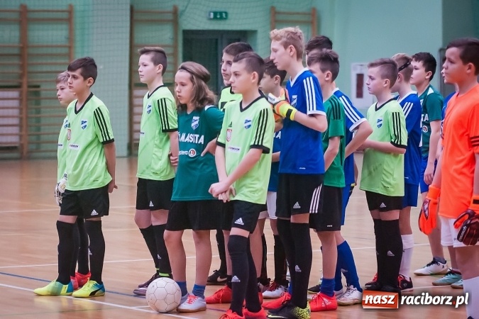 Zdjęcie w galerii na portalu naszraciborz.pl: Turniej Dzikich Drużyn w Arenie Rafako wiadomości z regionu