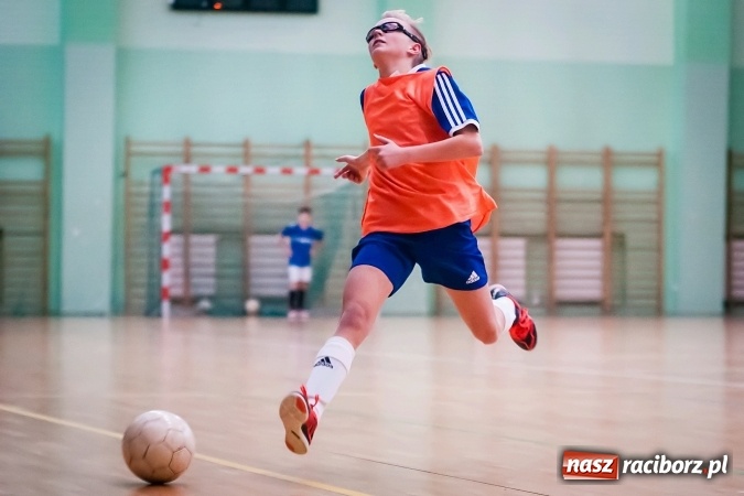 Zdjęcie w galerii na portalu naszraciborz.pl: Turniej Dzikich Drużyn w Arenie Rafako wiadomości z regionu