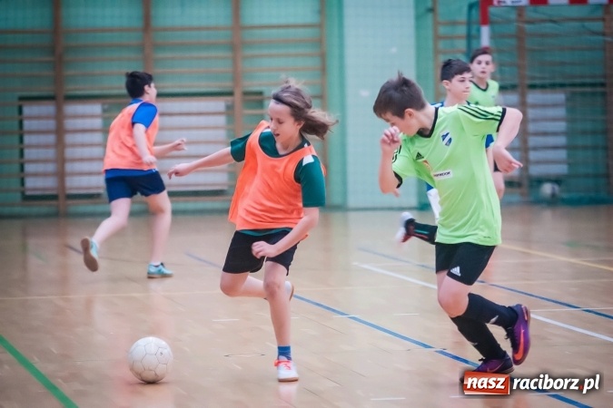 Zdjęcie w galerii na portalu naszraciborz.pl: Turniej Dzikich Drużyn w Arenie Rafako wiadomości z regionu