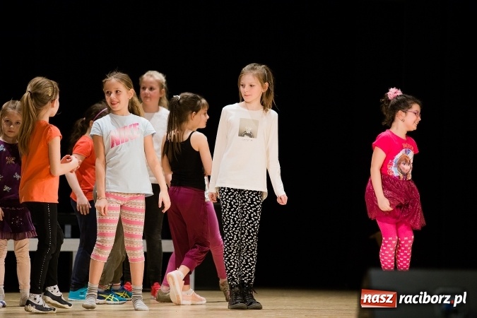 Zdjęcie w galerii na portalu naszraciborz.pl: Podsumowanie warsztatów tanecznych w Raciborskim Centrum Kultury wiadomości z regionu