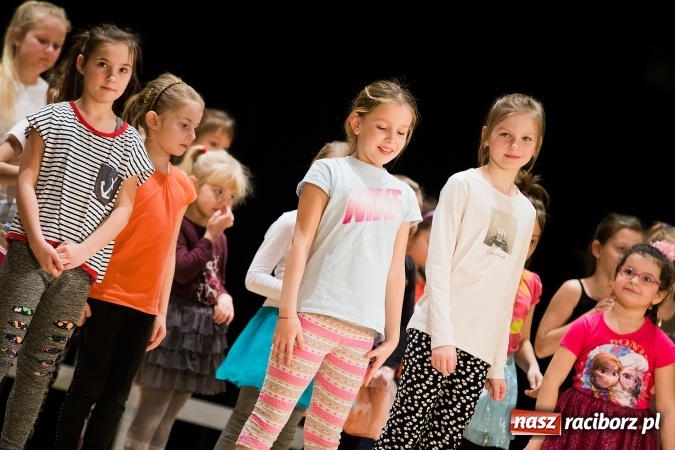 Zdjęcie w galerii na portalu naszraciborz.pl: Podsumowanie warsztatów tanecznych w Raciborskim Centrum Kultury wiadomości z regionu