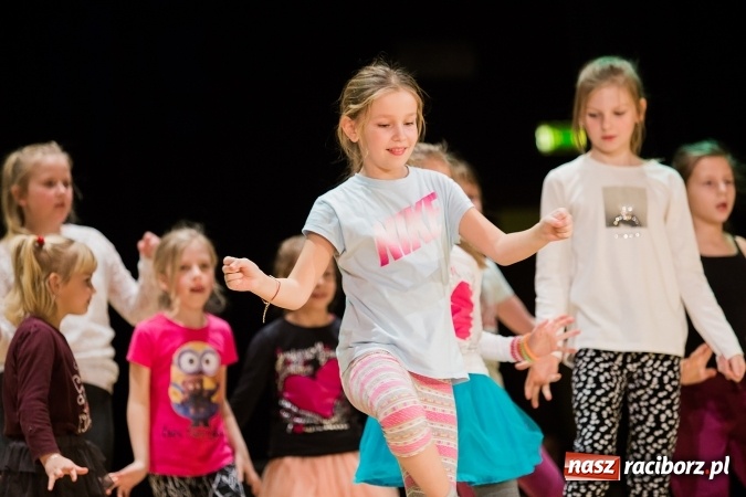Zdjęcie w galerii na portalu naszraciborz.pl: Podsumowanie warsztatów tanecznych w Raciborskim Centrum Kultury wiadomości z regionu