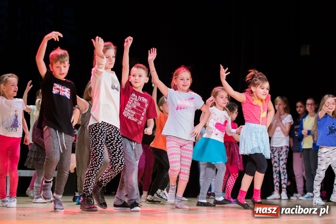 Zdjęcie w galerii na portalu naszraciborz.pl: Podsumowanie warsztatów tanecznych w Raciborskim Centrum Kultury wiadomości z regionu
