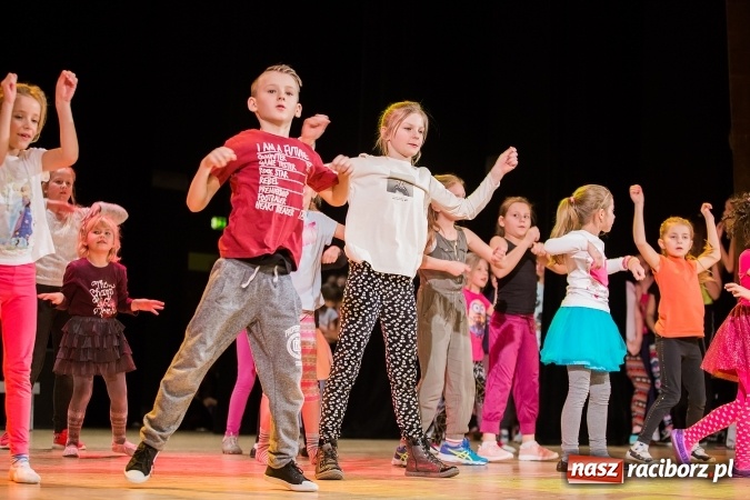 Zdjęcie w galerii na portalu naszraciborz.pl: Podsumowanie warsztatów tanecznych w Raciborskim Centrum Kultury wiadomości z regionu