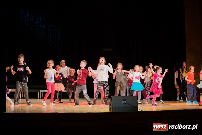 Zdjęcie w galerii na portalu naszraciborz.pl: Podsumowanie warsztatów tanecznych w Raciborskim Centrum Kultury wiadomości z regionu