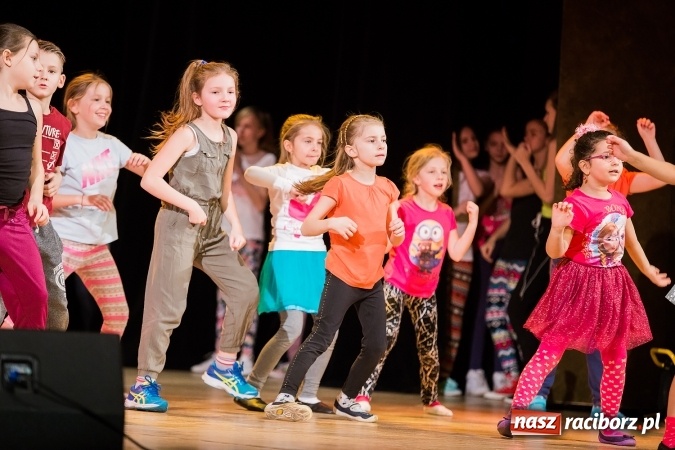 Zdjęcie w galerii na portalu naszraciborz.pl: Podsumowanie warsztatów tanecznych w Raciborskim Centrum Kultury wiadomości z regionu