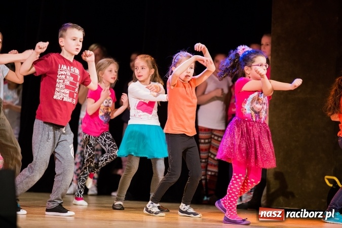 Zdjęcie w galerii na portalu naszraciborz.pl: Podsumowanie warsztatów tanecznych w Raciborskim Centrum Kultury wiadomości z regionu