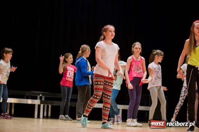 Zdjęcie w galerii na portalu naszraciborz.pl: Podsumowanie warsztatów tanecznych w Raciborskim Centrum Kultury wiadomości z regionu