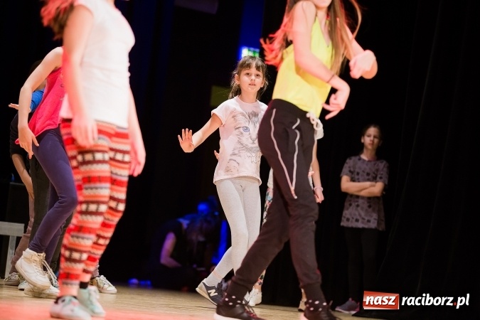Zdjęcie w galerii na portalu naszraciborz.pl: Podsumowanie warsztatów tanecznych w Raciborskim Centrum Kultury wiadomości z regionu