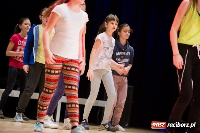 Zdjęcie w galerii na portalu naszraciborz.pl: Podsumowanie warsztatów tanecznych w Raciborskim Centrum Kultury wiadomości z regionu
