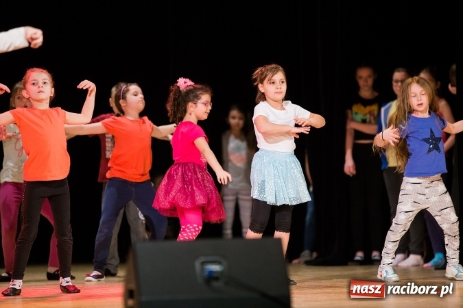 Zdjęcie w galerii na portalu naszraciborz.pl: Podsumowanie warsztatów tanecznych w Raciborskim Centrum Kultury wiadomości z regionu