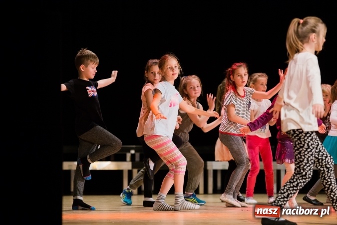 Zdjęcie w galerii na portalu naszraciborz.pl: Podsumowanie warsztatów tanecznych w Raciborskim Centrum Kultury wiadomości z regionu