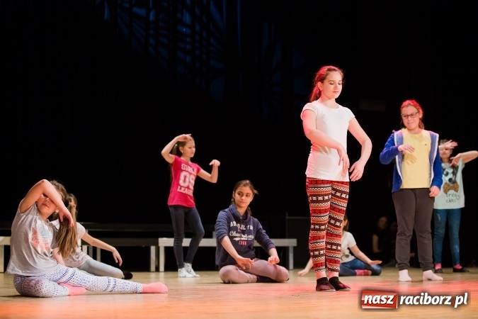 Zdjęcie w galerii na portalu naszraciborz.pl: Podsumowanie warsztatów tanecznych w Raciborskim Centrum Kultury wiadomości z regionu
