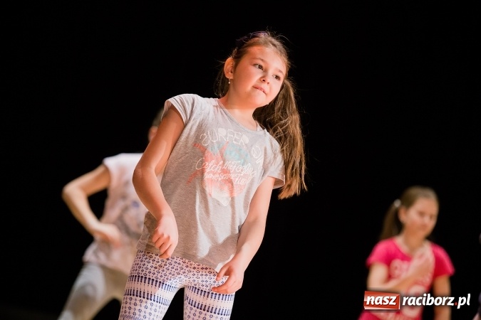 Zdjęcie w galerii na portalu naszraciborz.pl: Podsumowanie warsztatów tanecznych w Raciborskim Centrum Kultury wiadomości z regionu