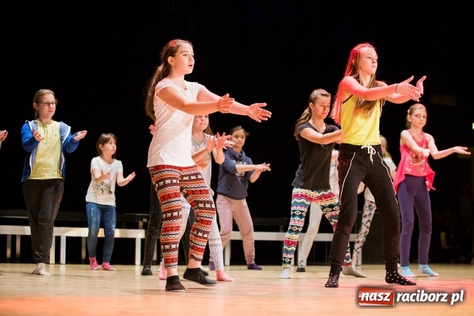 Zdjęcie w galerii na portalu naszraciborz.pl: Podsumowanie warsztatów tanecznych w Raciborskim Centrum Kultury wiadomości z regionu