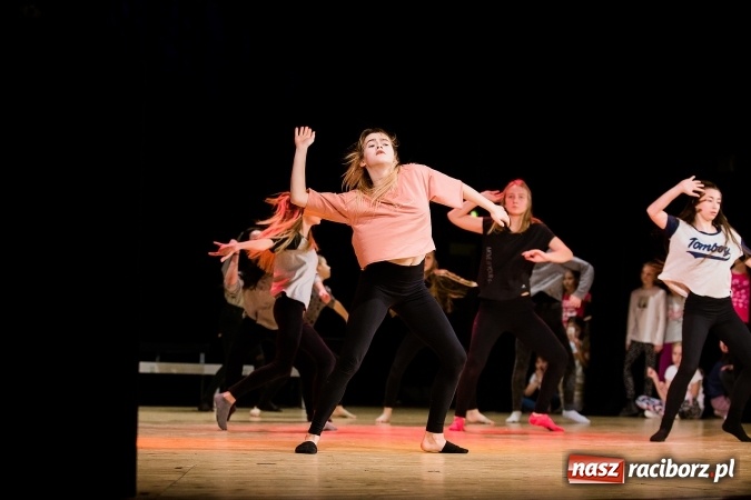 Zdjęcie w galerii na portalu naszraciborz.pl: Podsumowanie warsztatów tanecznych w Raciborskim Centrum Kultury wiadomości z regionu