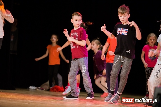 Zdjęcie w galerii na portalu naszraciborz.pl: Podsumowanie warsztatów tanecznych w Raciborskim Centrum Kultury wiadomości z regionu