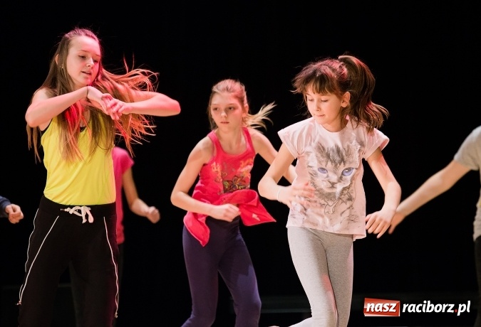 Zdjęcie w galerii na portalu naszraciborz.pl: Podsumowanie warsztatów tanecznych w Raciborskim Centrum Kultury wiadomości z regionu